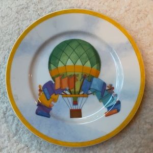 Williams-Sonoma Montgolfiere Balloon Plate